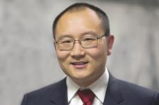 Zhang Studies Quantum Information Science with DOE Grant in Collaboration with FSU Professor